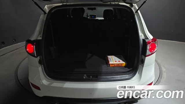Hyundai Санта Фе 2010 thumb 10