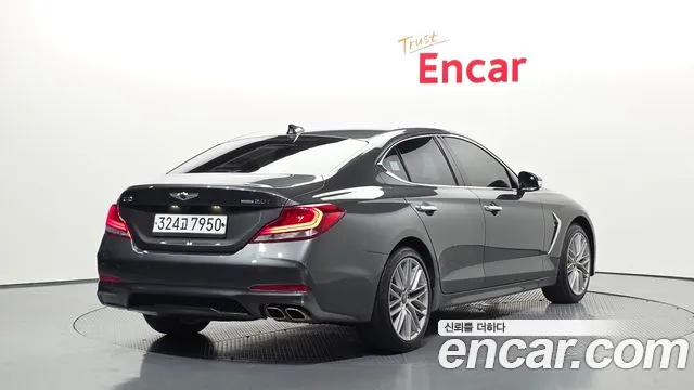 Genesis G70 2020 thumb 10