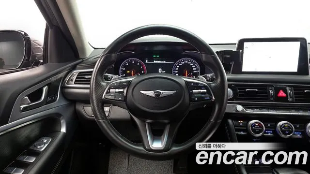 Genesis G70 2020 thumb 12
