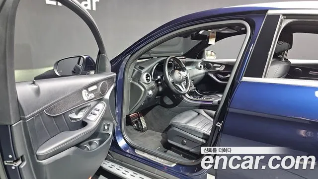 Mercedes-Benz GLC 2023 thumb 3
