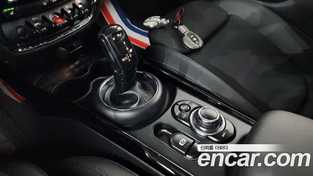 Mini Cooper Clubman 2022 thumb 7