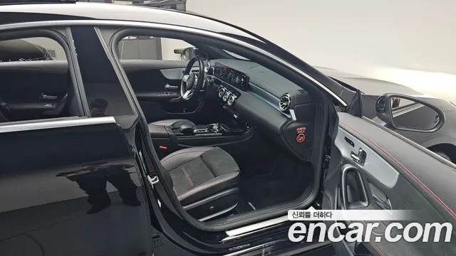 Mercedes-Benz A-Класс 2021 thumb 5