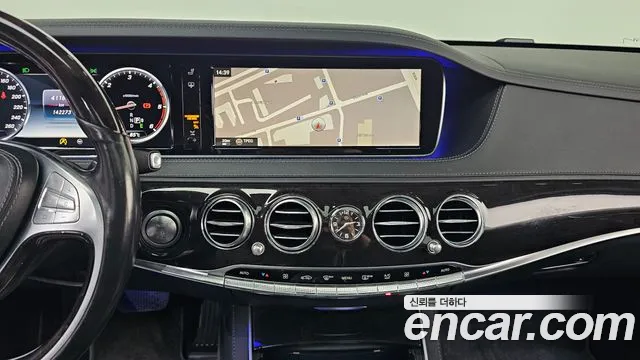 Mercedes-Benz S-Class 2015 thumb 4