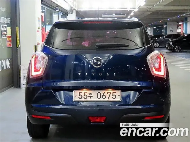 KGM Tivoli 2016 thumb 5