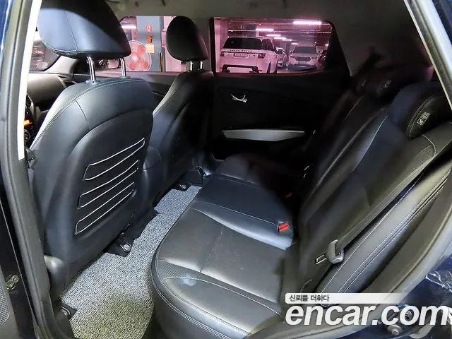 KGM Tivoli 2016 thumb 6