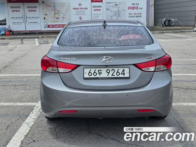 Hyundai Avante 2013 thumb 6