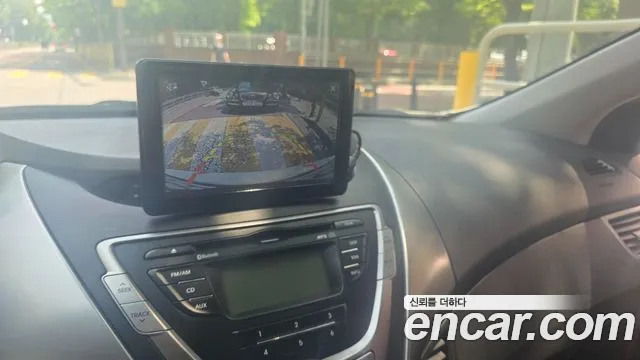 Hyundai Avante 2012 thumb 6