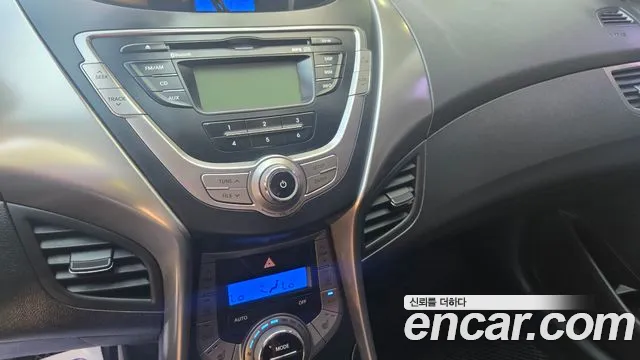 Hyundai Avante 2012 thumb 5