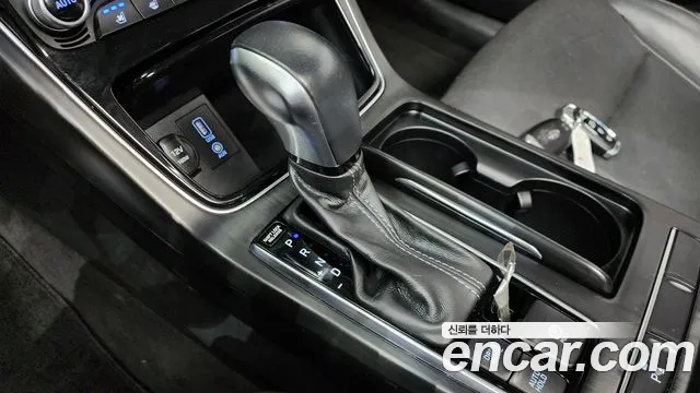 Hyundai Grandeur 2017 thumb 6