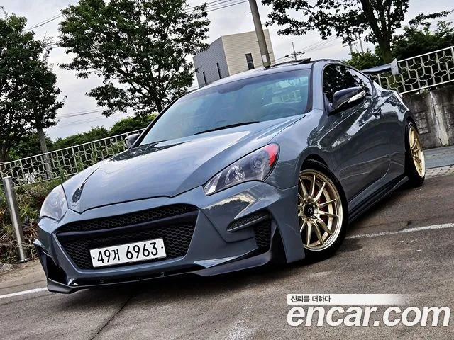 Hyundai Genesis 2010 thumb 3