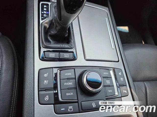 Hyundai Genesis 2016 thumb 4