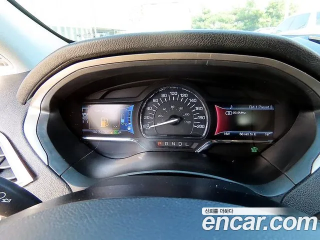Lincoln MKZ 2015 thumb 4