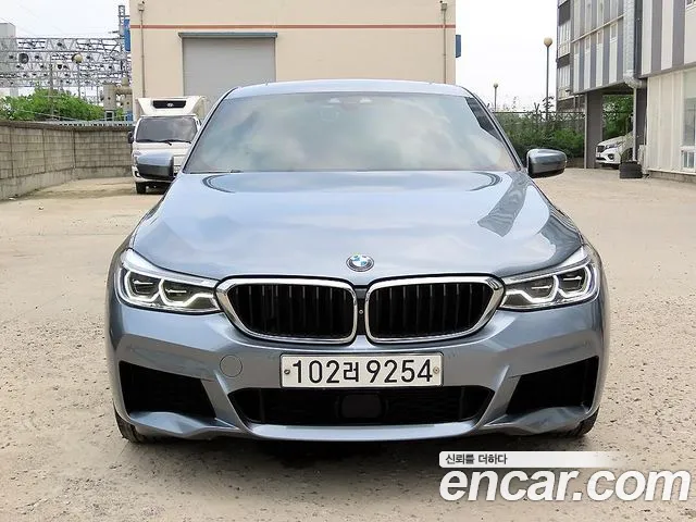 BMW 6 серии Gran Turismo 2019 thumb 3