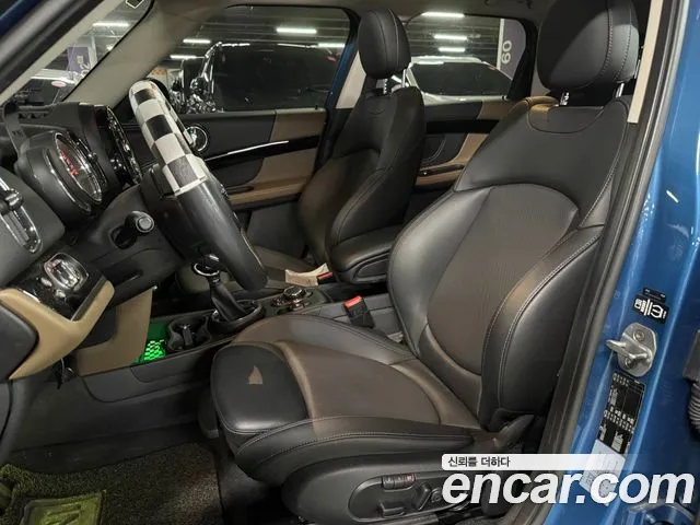 Mini Cooper Countryman 2019 thumb 4