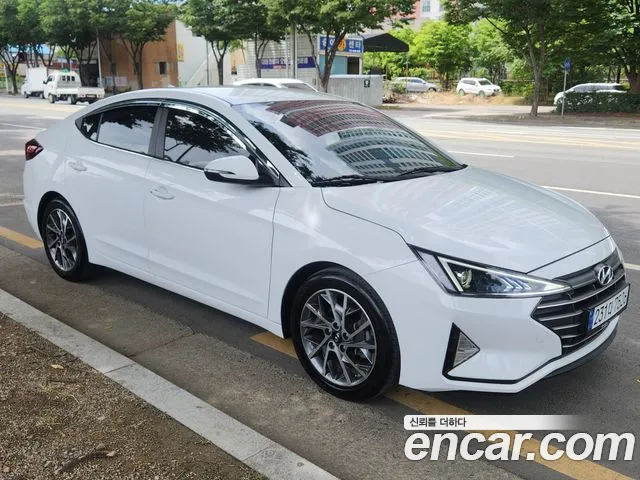 Hyundai Avante 2020 thumb 9