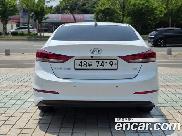 Hyundai Avante 2017 thumb 9