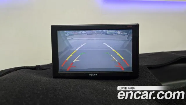Hyundai Staria 2010 thumb 11
