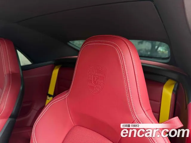 Porsche 911 2023 thumb 12