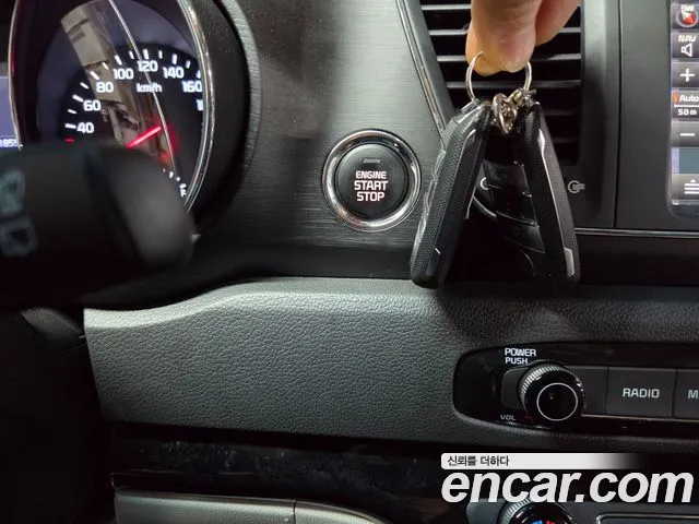 Kia Carnival 2019 thumb 6