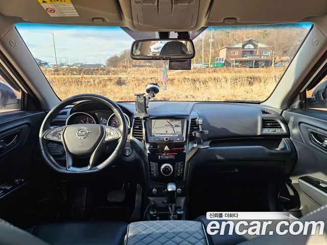 KGM Tivoli Air 2018 thumb 12