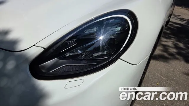 Porsche Panamera 2014 thumb 11