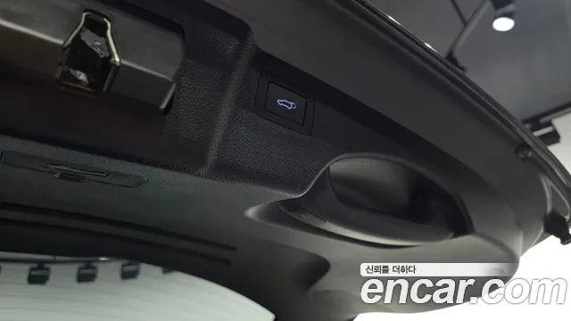 Hyundai DM 2015 thumb 6