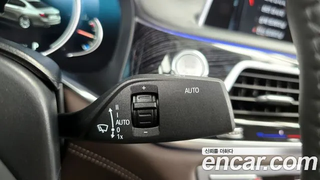 BMW 7 серии 2017 thumb 7