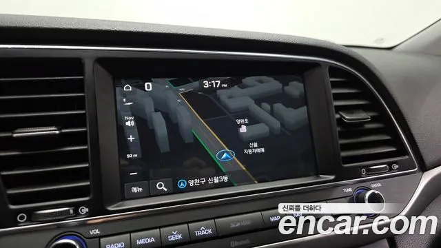 Hyundai Avante 2017 thumb 4