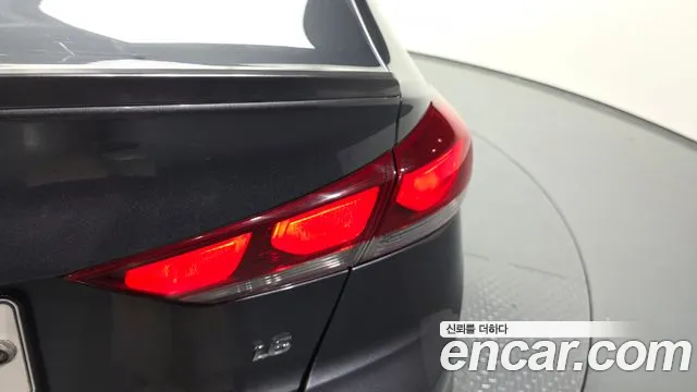 Hyundai Avante 2017 thumb 6