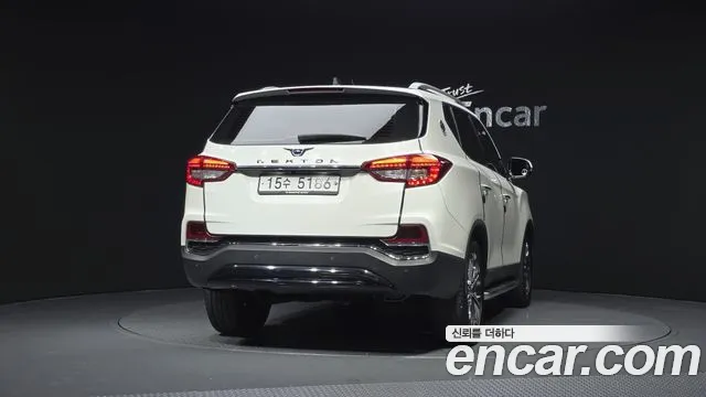 KGM Rexton 2018 thumb 2