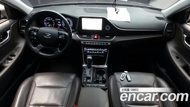 Hyundai Grandeur 2018 thumb 5