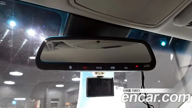 Hyundai Grandeur 2018 thumb 4