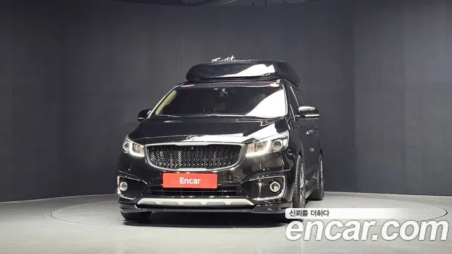 Kia Carnival 2015 thumb 2