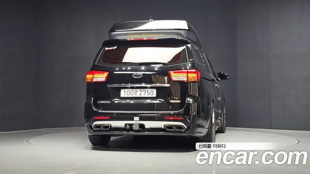 Kia Carnival 2015 thumb 7