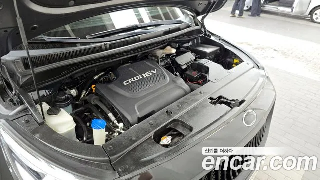 Kia Carnival 2015 thumb 8