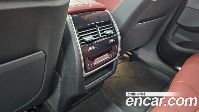 BMW X6 2021 thumb 10