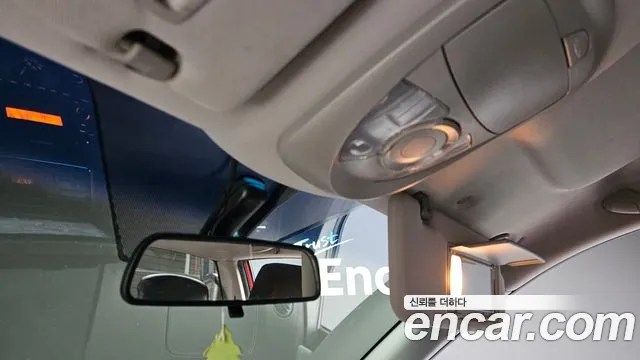 KGM Korando 2017 thumb 12