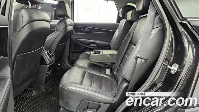Kia Sorento 2015 thumb 10