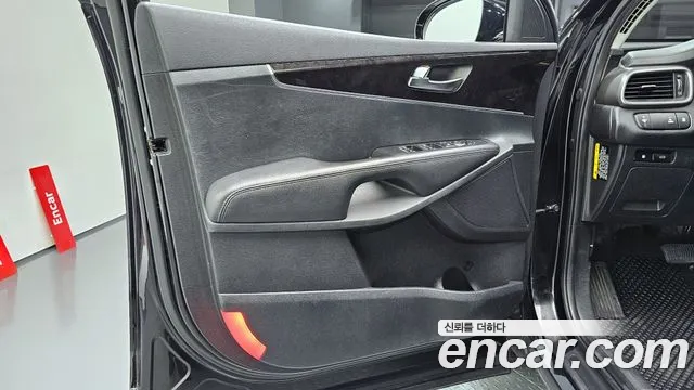 Kia Sorento 2015 thumb 11