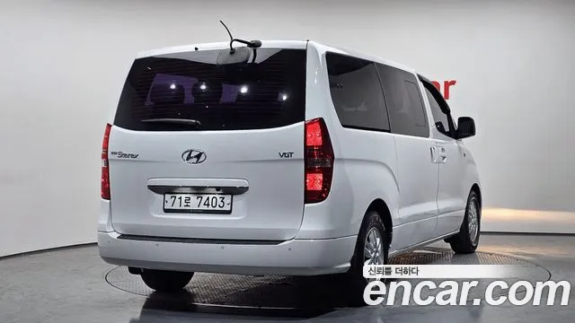 Hyundai Staria 2015 thumb 7