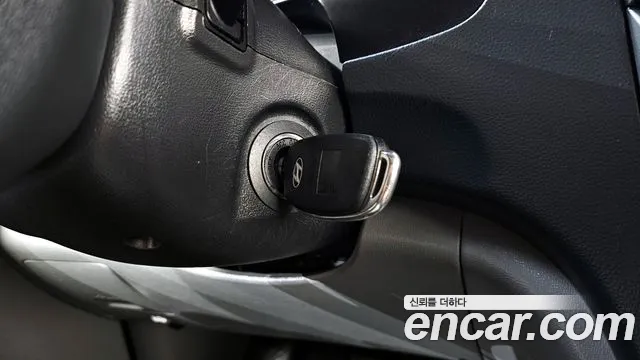 Hyundai Staria 2015 thumb 6