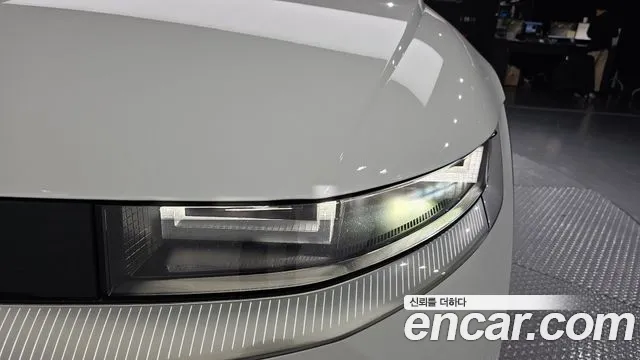 Hyundai Ioniq5 2021 thumb 12