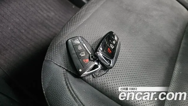 Hyundai Санта Фе 2014 thumb 3