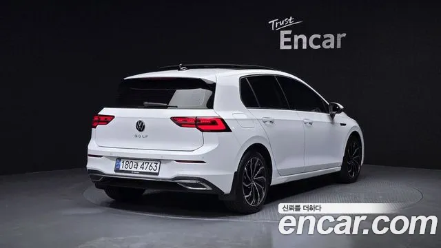 Volkswagen Golf Sportsvan 2024 thumb 10