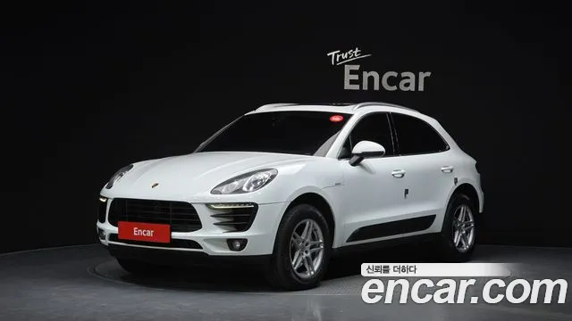 Porsche Macan 2016 thumb 9