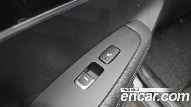 Kia Sorento 2018 thumb 10
