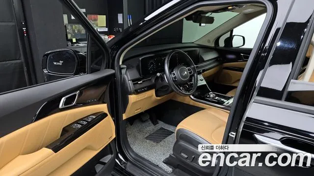 Kia Carnival 2021 thumb 12