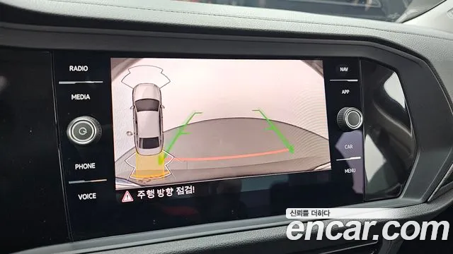 Volkswagen Jetta 2024 thumb 8