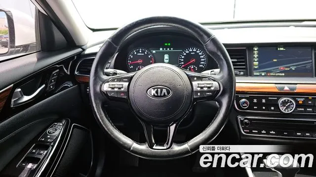 Kia K7 2017 thumb 3
