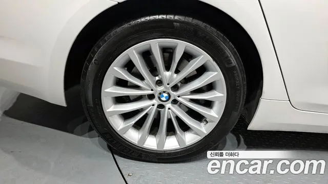 BMW 5 серии 2020 thumb 7